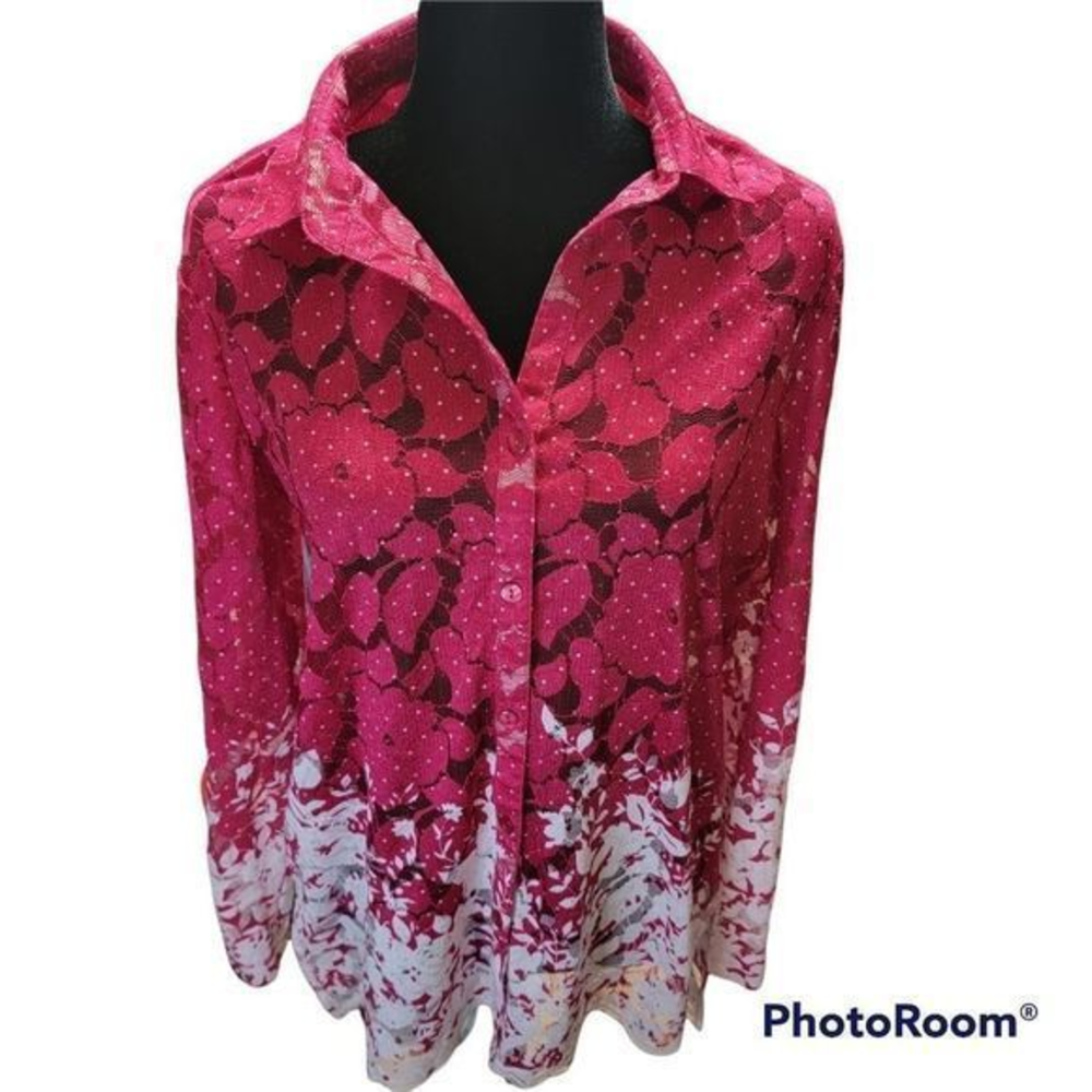 Bedford‎ Fair button up lace top size medium